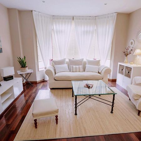 Appartement Rías Baixas en Ribeira piso céntrico con parking y wifi Extérieur photo
