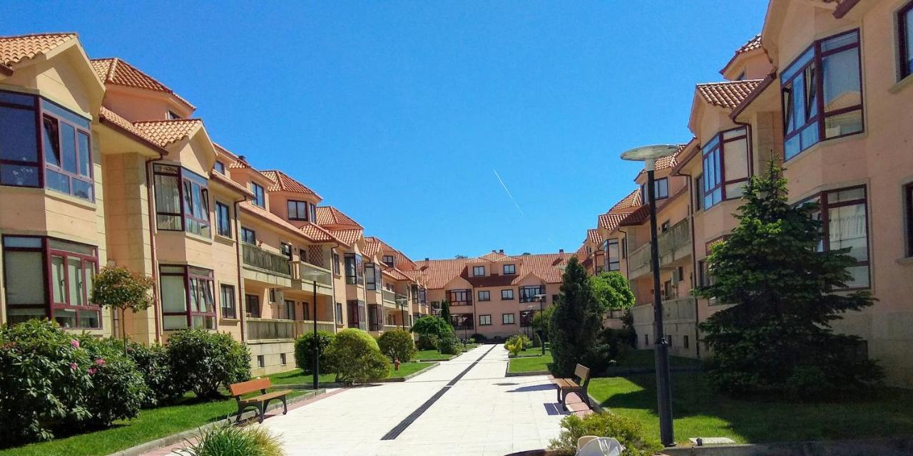 Appartement Rías Baixas en Ribeira piso céntrico con parking y wifi Extérieur photo